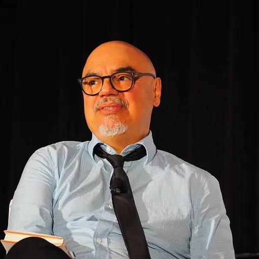 Portrait of Héctor Tobar