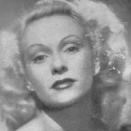 Portrait of Vivi Gioi