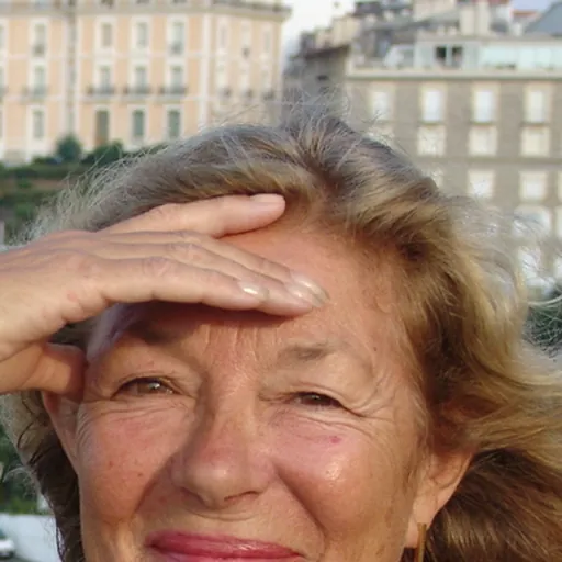 Portrait of Carol Drinkwater