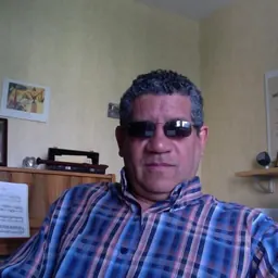 Portrait of Víctor Varela
