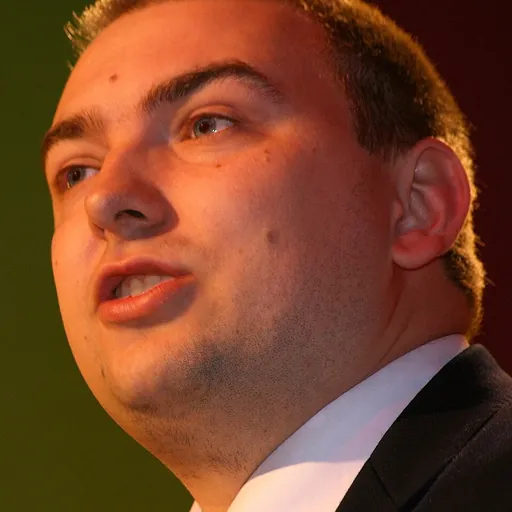 Portrait of Jonathan Arnott