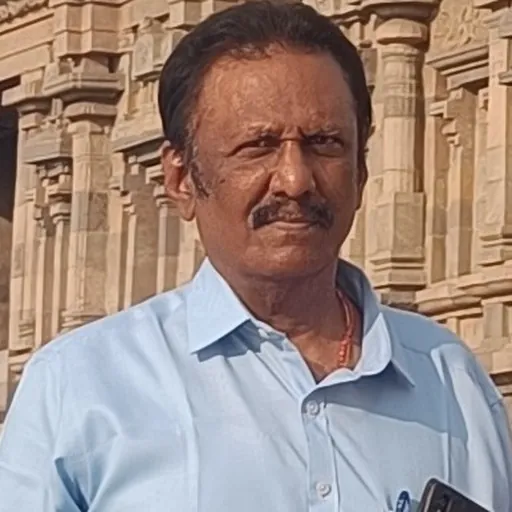 Portrait of Nellai S. Muthu