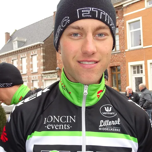 Portrait of Maxime Farazijn