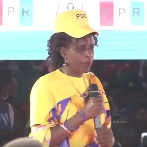 Portrait of Agnès Mukabaranga
