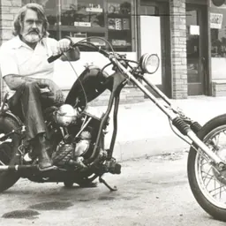 Portrait of Lou Kimzey