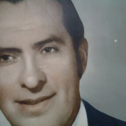 Portrait of Carlos Lara Bejarano