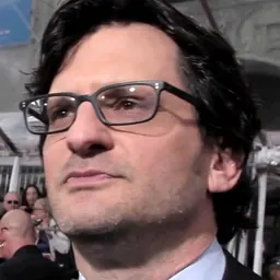 Portrait of Ben Mankiewicz