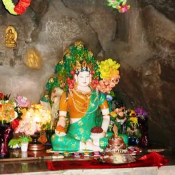 Portrait of Mandāravā