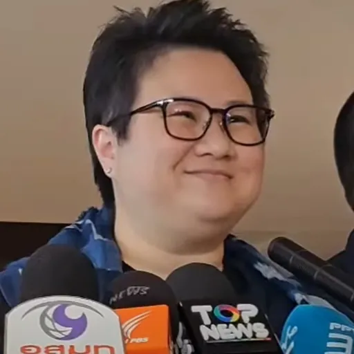 Portrait of Boonthida Somchai