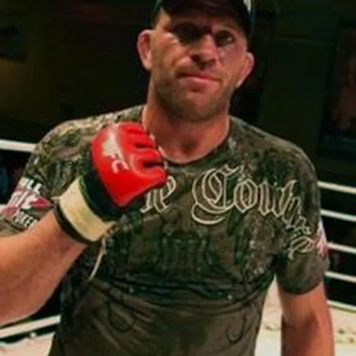 Portrait of Travis Lutter