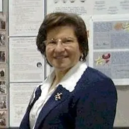 Portrait of Janet Akyüz Mattei