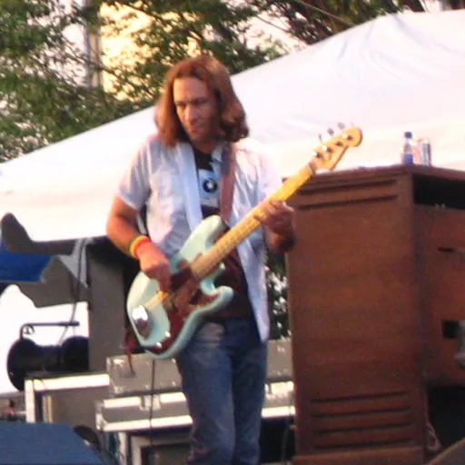 Portrait of Andy Hess