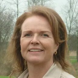 Portrait of Liz Weima