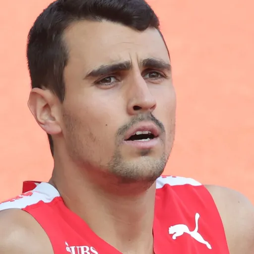 Portrait of Julien Bonvin