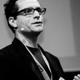 Portrait of Bradley Horowitz