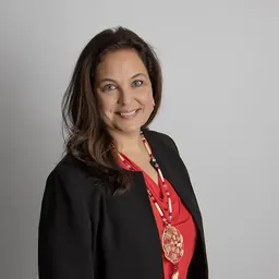 Portrait of Cara Cowan Watts