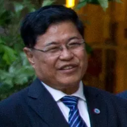 Portrait of Soe Thein