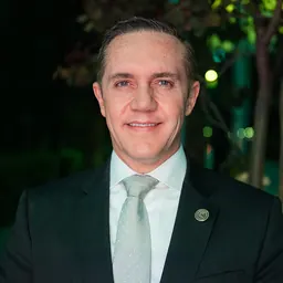 Portrait of Adrián Rubalcava Suárez