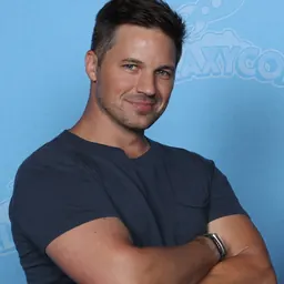 Portrait of Matt Lanter