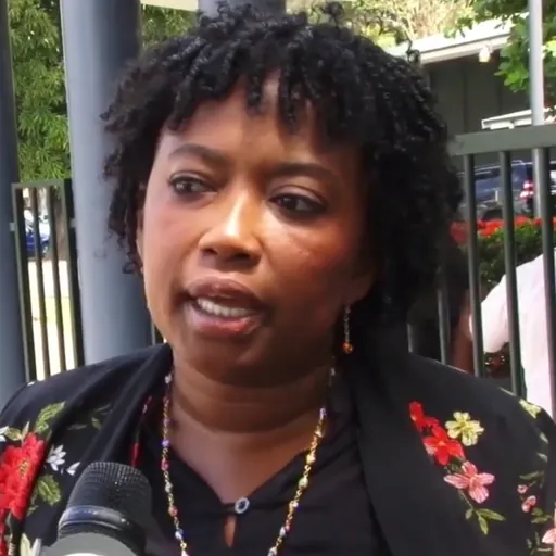 Portrait of Patricia Etnel
