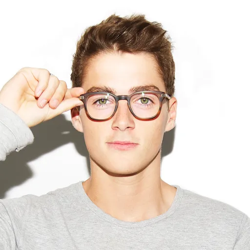 Portrait of Finn Harries
