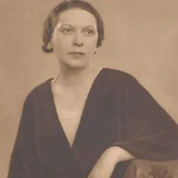 Portrait of Piri Peéry
