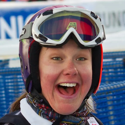 Portrait of Leanne Smith