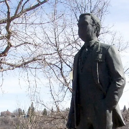 Portrait of Ray Hnatyshyn