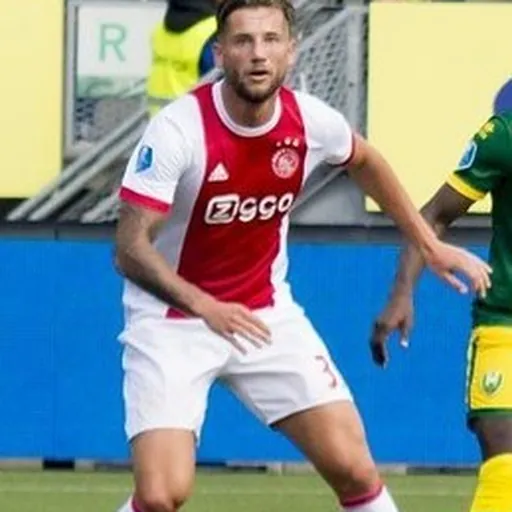 Portrait of Mitchell Dijks