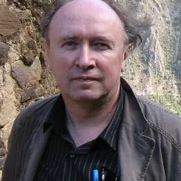 Portrait of Roger Faligot