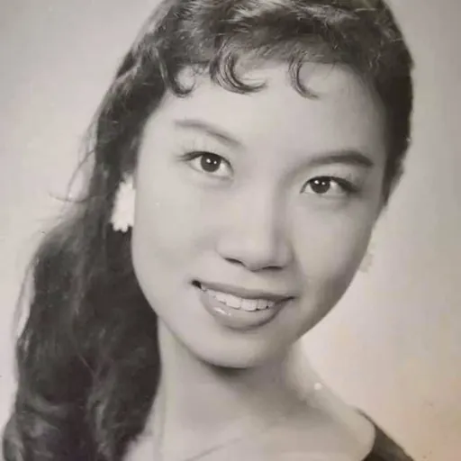 Portrait of Po-Ying Li