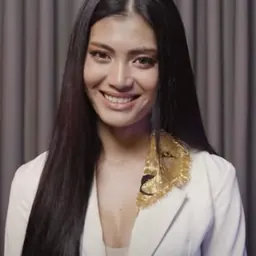 Portrait of Ni Ni Lin Eain