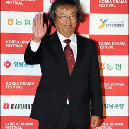 Portrait of Jung Dong-hwan