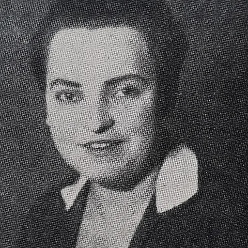 Portrait of Selli Engler