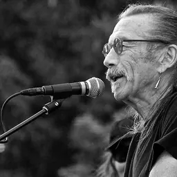 Portrait of Dave Walker