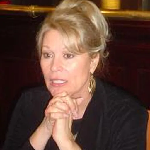 Portrait of Leslie Easterbrook