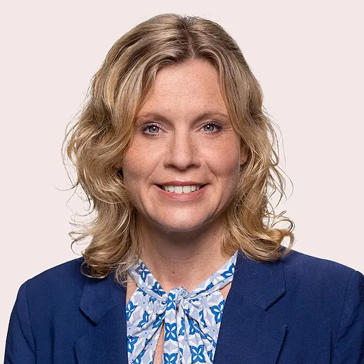 Portrait of Rebecca Schamber