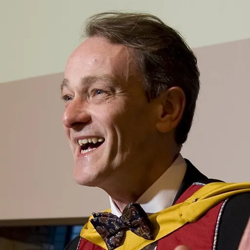 Portrait of Chris Atton