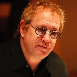 Portrait of Fred Mollin