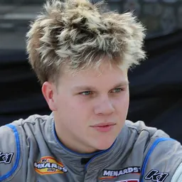 Portrait of Tyler Reif