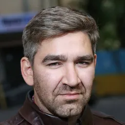 Portrait of Simon Ostrovsky