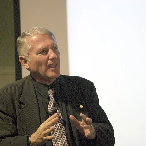 Portrait of Dimitri Nanopoulos