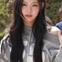 Portrait of Leesol