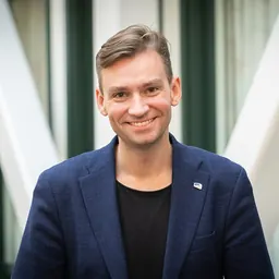 Portrait of Henrik Asheim