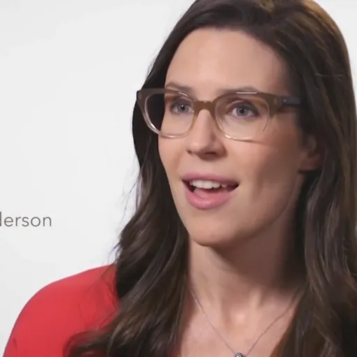 Portrait of Lauren Gunderson