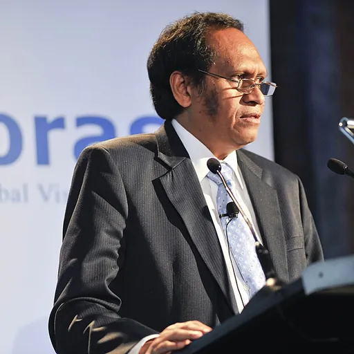 Portrait of José Luís Guterres