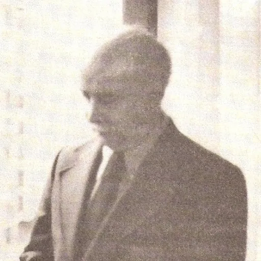 Portrait of Charles Berlitz
