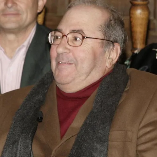 Portrait of Manuel Leguineche