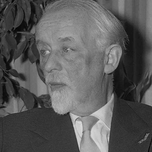 Portrait of Siegfried van Praag