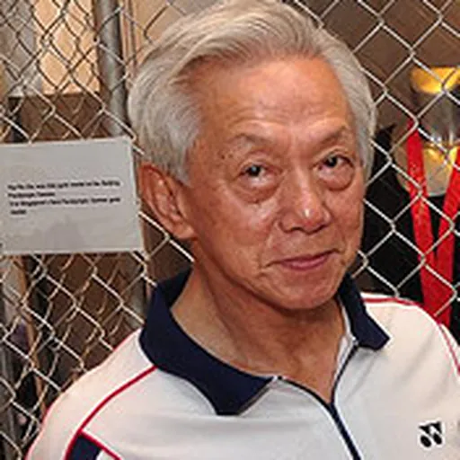Portrait of Tan Howe Liang